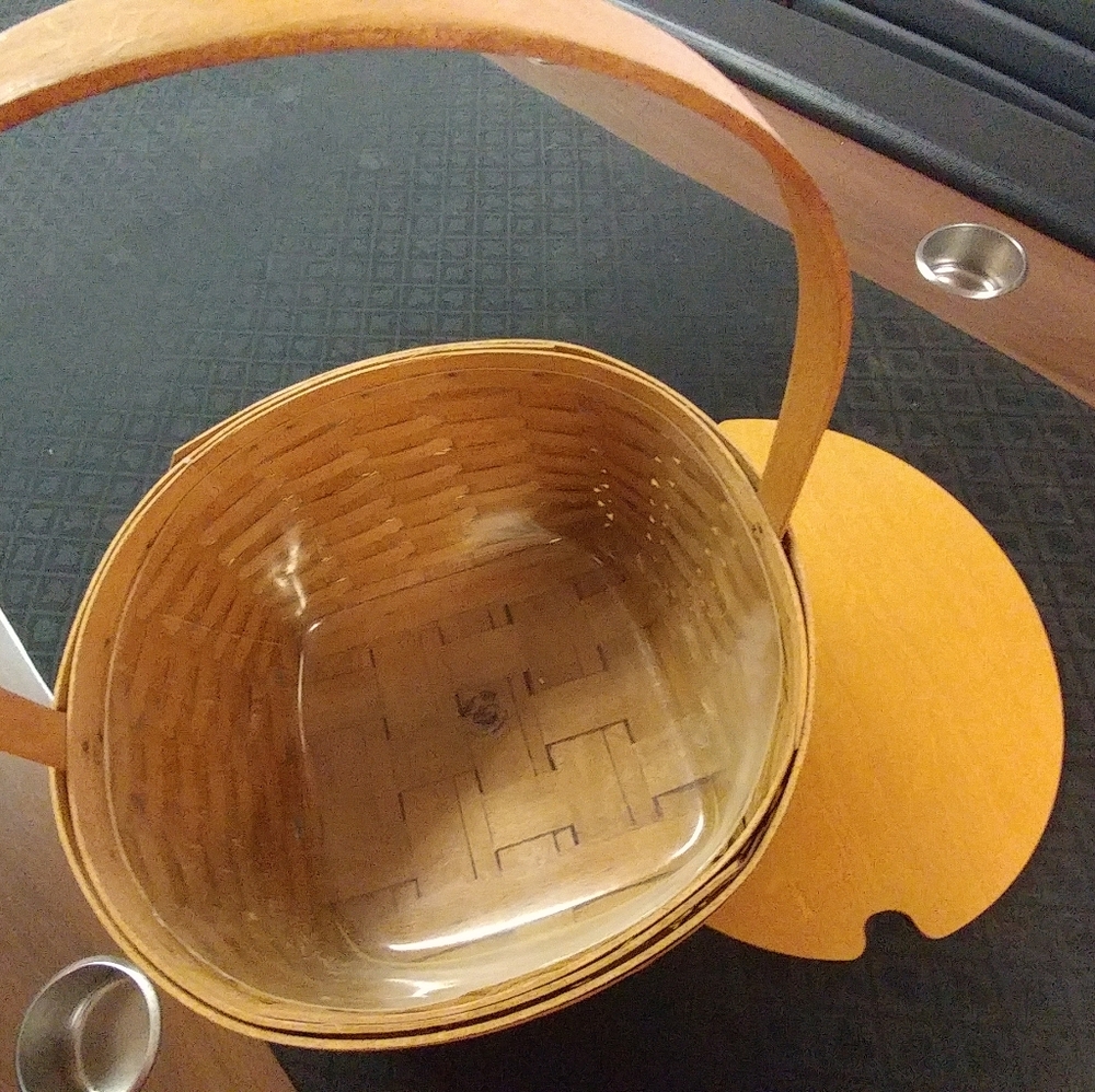 Longaberger, Basket with Lid
